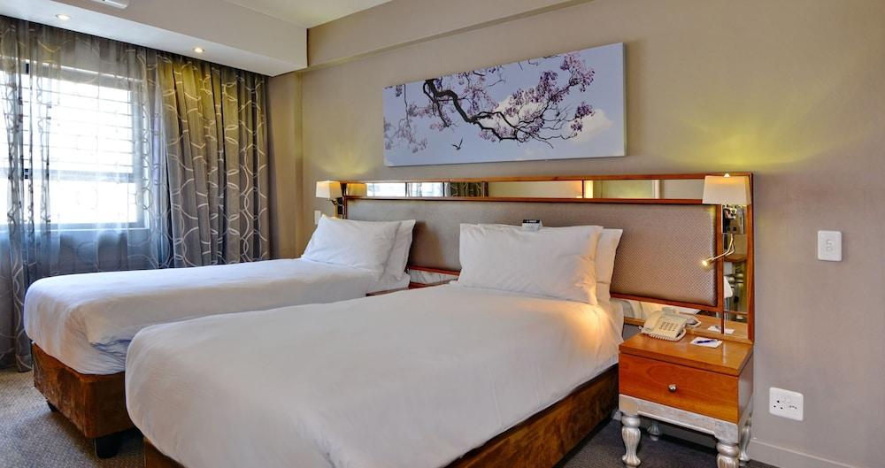 Fortis Hotel Manor Pretoria Exterior photo
